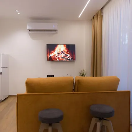 Anasa Studio - Studio Apartment With Yard - Ioannina City Center Exterior foto