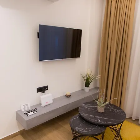 Anasa Studio - Studio Apartment With Yard - Ioannina City Center Exterior foto